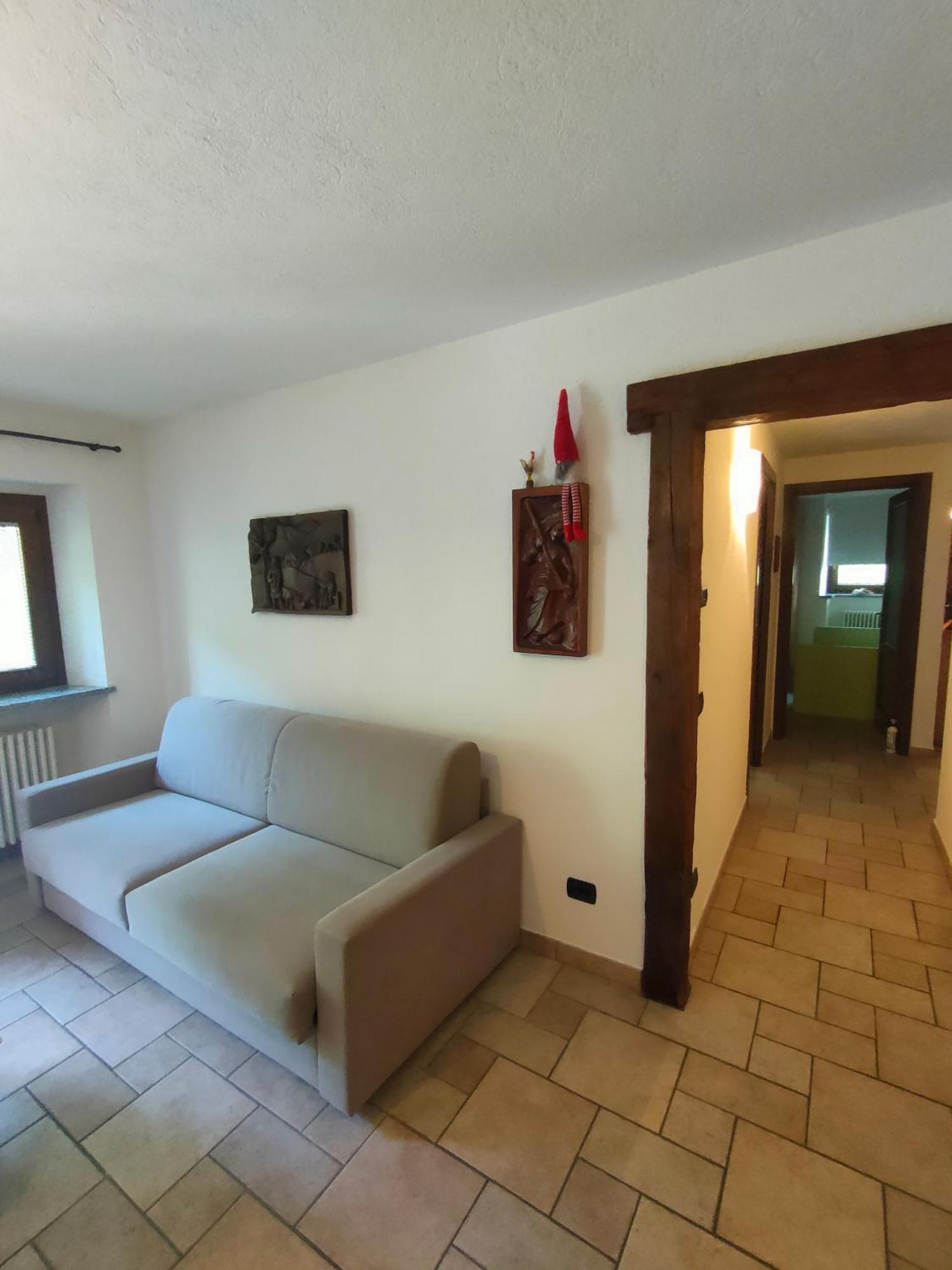La Tour Daire Gignod Oda fotoğraf