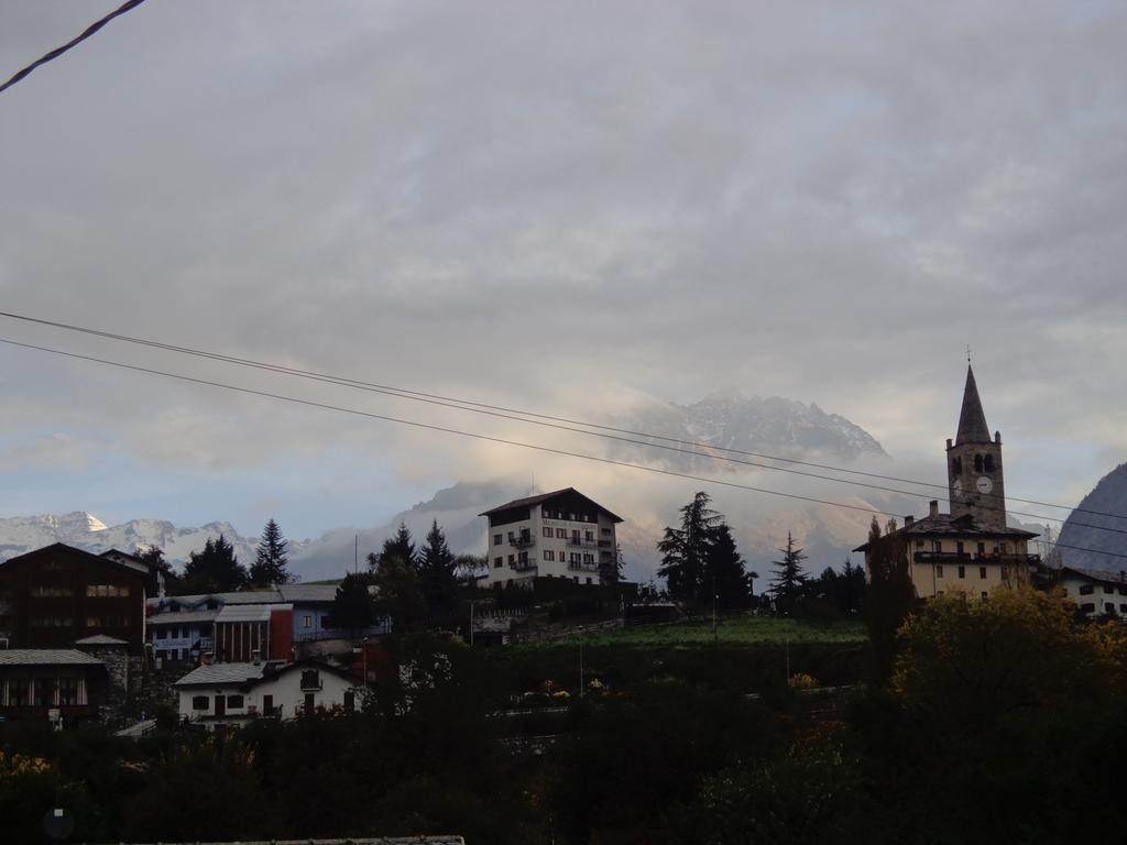 La Tour Daire Gignod Dış mekan fotoğraf